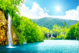 钢琴纯音乐《南山南》【最美版本】君在南山南，水阔云漫漫。