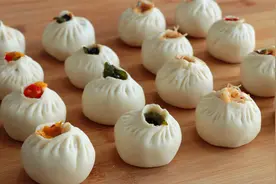 早餐特色咸辣菜包子，湖南各种炒菜做馅，好吃开胃做法简单