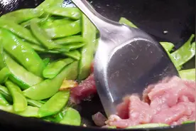 土味做法：据说如此炒豌豆角，味道更好吃，也更有食欲视频封面