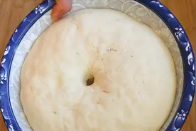 冰箱冷藏发面技巧和注意事项，上班族早上也能吃上热馒头、包子