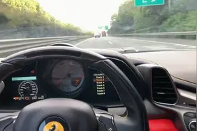 泡泡卡丁车常规操作，顺势正反漂移，拉车头，快速集气