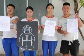 【小花和她的伙伴们】小花老师教大家画白衣天使，致敬伟大的大白视频封面