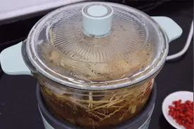 秋季汤你喝对了吗？这一锅汤广东人一周喝几次，教你详细配方做法视频封面