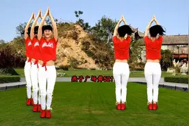 火爆健身操广场舞《漂亮的姑娘嫁给我吧》收腹减肥，跳出健康美丽