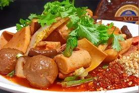 特别好吃的干拌重庆麻辣烫,大厨教你正宗做法,四川民间美食推荐