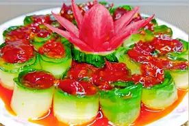 宝妈教你做酱汁青瓜卷，过节拼盘露两手，用来招待客人倍有面