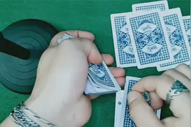 阿麟揭秘假魔术师，神眼通尾翘认普通牌手法，不要再被人忽悠了视频封面