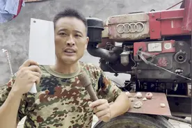 网红张小泉菜刀拍蒜就断，几十块买的都能拍石子，现场测试一下视频封面