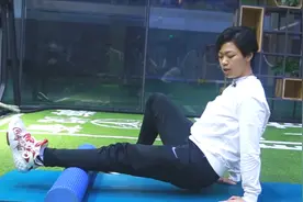 泡沫轴放松训练，缓解下肢腿部肌肉酸痛感，拉伸肌肉线条视频封面