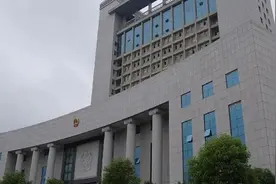 40岁男子去世把百万遗产留给女友父母闹上法庭，法院判了视频封面