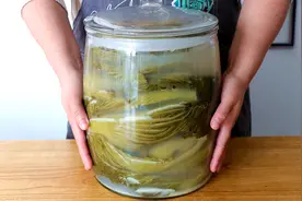 米汤发酵酸菜：传统做法简单易学，配方无保留，脆爽开胃不会坏！视频封面