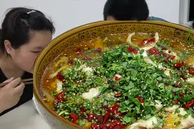 重庆特色“椒麻鱼”的家常做法，麻辣鲜香，地道川味美食视频封面