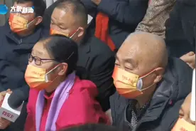 神十四返回舱成功着陆！刘洋母亲：这一天我等了9个月视频封面