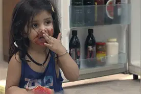 揪心到窒息，不负责任的父母，对孩子伤害有多大？视频封面