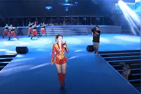 朱之文算什么！180斤女儿唱《套马杆》才是王者，一开口比他还红