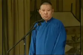 相声：郭德纲讲食人树，于谦做树底下，树说：哎哎于谦啊，太肥了视频封面