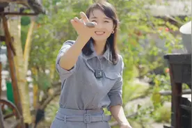 表嫂准备冬至大餐，制作12斤海鲜美味给员工吃，太香了视频封面
