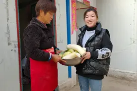 农村婆婆用祖配方法腌萝卜，一次腌10斤，清脆爽口，放一年不坏