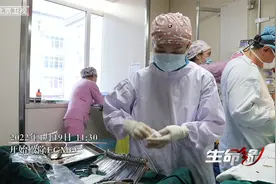 机遇的路上永远危机四伏，术后32小时，小浩宇成功撤除ECMO（18）视频封面