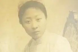 黄金荣逼婚23岁的露兰春，对方提出两个条件，令人咂舌视频封面