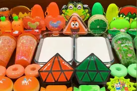 当橙色遇上绿色的史莱姆，竟然变成了淡黄色！