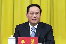 李强当选上海市委书记，龚正、诸葛宇杰当选市委副书记视频封面