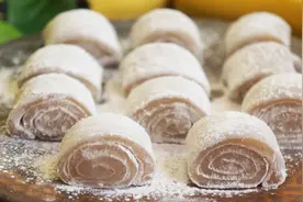 一根香蕉，加入一碗糯米粉，教你做超级好吃的广式香蕉糕！视频封面