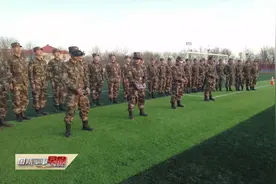 走近武警特警学院“孔雀蓝”：立足三尺讲台 瞄准未来战场视频封面
