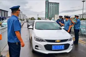 0元打车再现江湖！多地监管部门紧急叫停“花小猪”