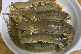 海边人这样煮皮皮虾，做法简单，鲜嫩好吃，看着流口水！