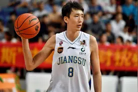 江苏队长易立结束18年生涯，排骨飞人隐退，转身成助教视频封面