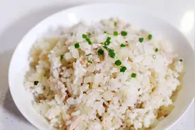 好吃又控糖的白萝卜肉沫饭，比杂粮饭还安全，1分钟教会你！视频封面