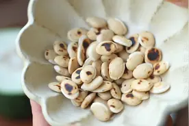 广东妈妈分享家常冬瓜汤做法，多加一把干叶一把豆子，清热又祛湿视频封面