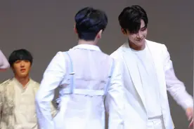 SF9金路云《Round And Round》粉丝见面会现场直拍 20190621视频封面