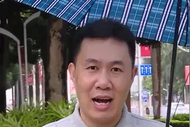 受南海热带低压影响，广西多地出现狂风暴雨|经济信息联播