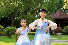 《早发白帝城》古诗手势舞，跟着小一姐姐唱跳国学经典吧视频封面