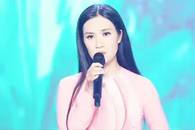 好听的越南民族歌曲《Lk Trên Bốn Vùng Chiến Thuật》视频封面