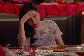 华裔大姐科普春节知识，不料老美一直问个不停，大姐无奈得翻白眼视频封面