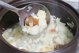 小孩咳嗽别着急，教你1款汤，润肺养肺，止咳化痰，专克咳嗽！视频封面