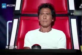 好声音：开嗓就唱“咕叽咕叽”，齐秦眼前一亮，第一个为她转身！视频封面