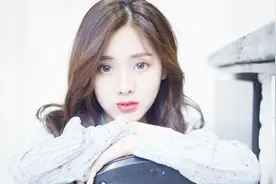 女人缘丰富的男人，主要是因为会做三件事，单手开法拉利不算什么