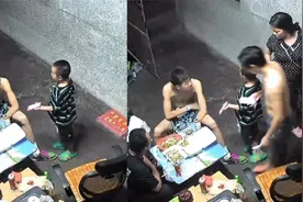 爱情真要靠弟弟！男童帮姐姐向帅哥要微信，直接的让帅哥没法拒绝视频封面