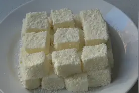 牛奶别直接喝了，把它做成小零食，香甜可口奶香味十足孩子超喜欢