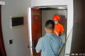 男生暑假兼职跑腿接到老师家的单，老师：第一反应担心他家里出事视频封面