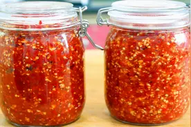 川菜师傅教你秘制剁椒，做一次放一年不会坏，配方也全部详细讲解