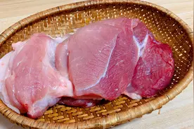 炒猪瘦肉发柴嚼不动？教你一招，80岁奶奶吃肉和吃豆腐一样嫩滑视频封面