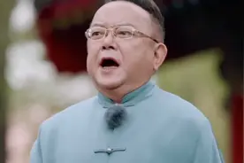 王刚激情朗诵《满江红》，饱含真情，让人感慨万千视频封面