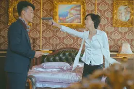 觉醒：姑娘喝得不省人事，转天竟在豪宅中惊醒，好看了视频封面