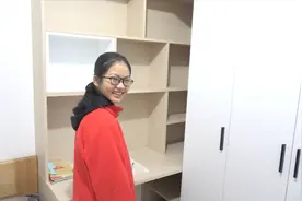 12岁的小女生第一次有了自己单独的房间，她的房间漂亮吗，温馨吗视频封面