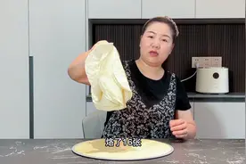 为什么你做的烙馍又干又硬？告诉你三个技巧，柔软筋道，面香味足